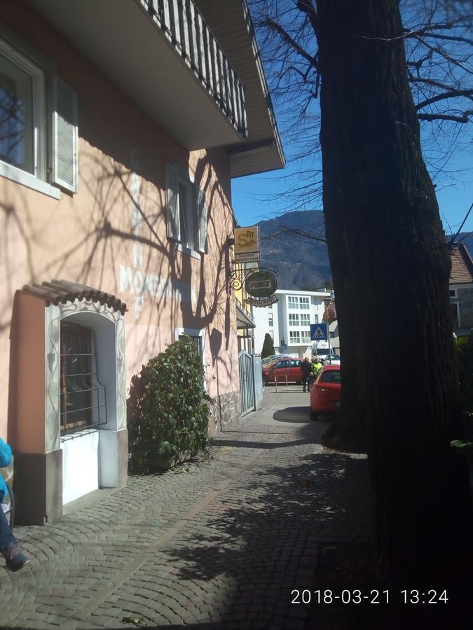 Готель Gasthof Mondschein Мерано Екстер'єр фото